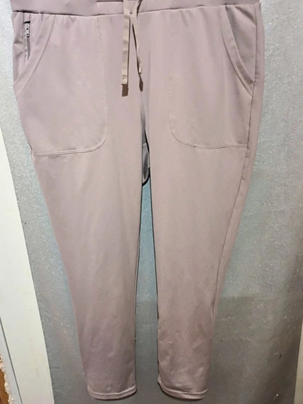 Wink Renew Srub Or Jogger Zip Track Pants